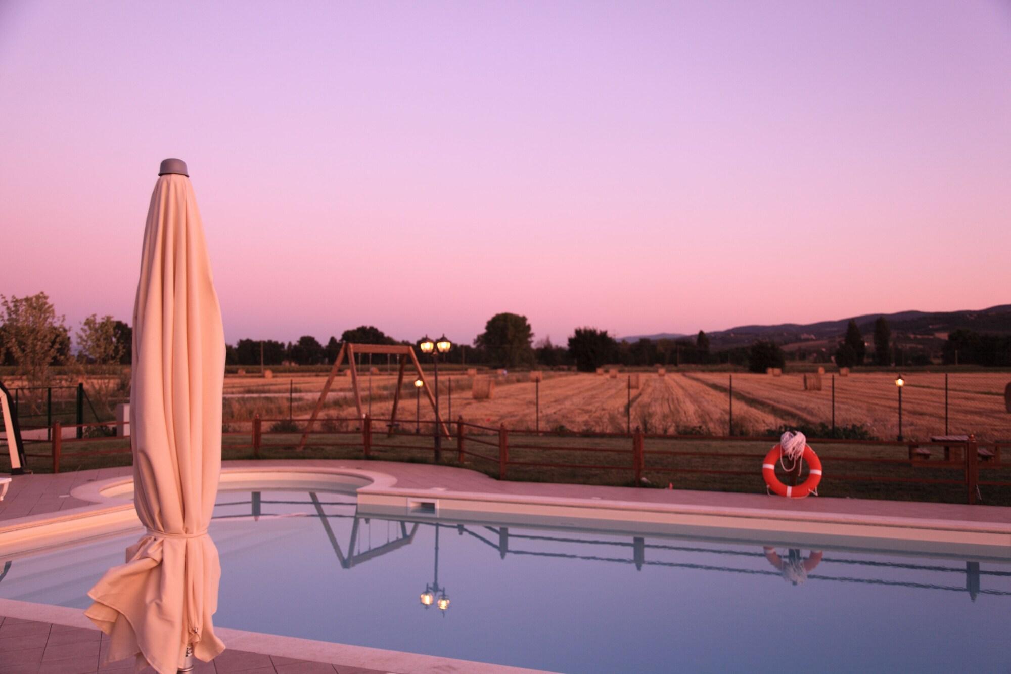 Agriturismo Le Rondini Di Francesco Di Assisi Cannara Exterior foto