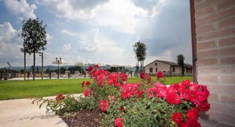Agriturismo Le Rondini Di Francesco Di Assisi Cannara Exterior foto
